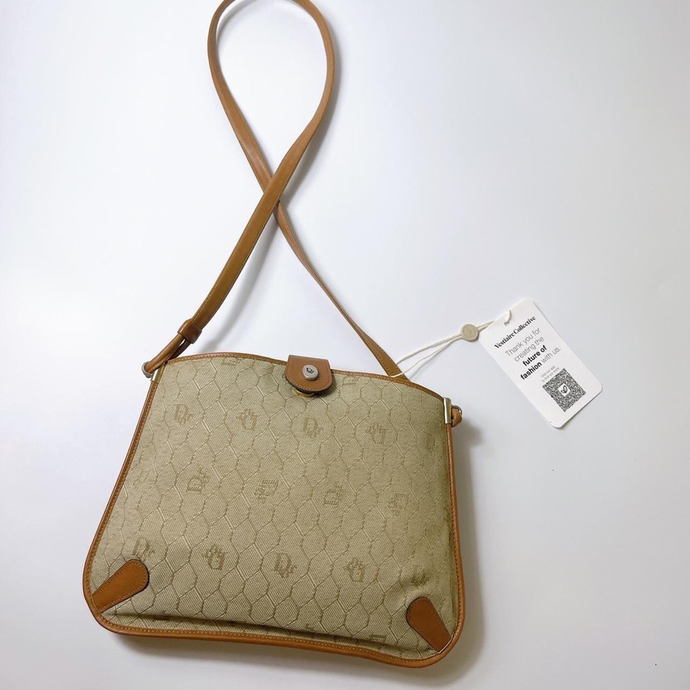 Classic vintage honey comb Dior bag